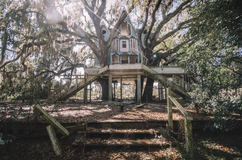 Victorian Tree House